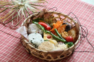 おひさまさんのお弁当も販売